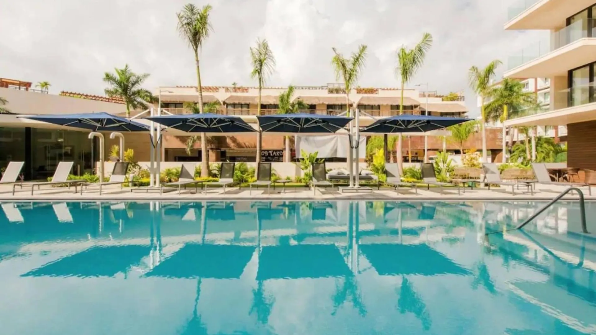 Holiday home Oceana Luxury Apartment Walk To Beach And Day Club Playa del Carmen Mexico