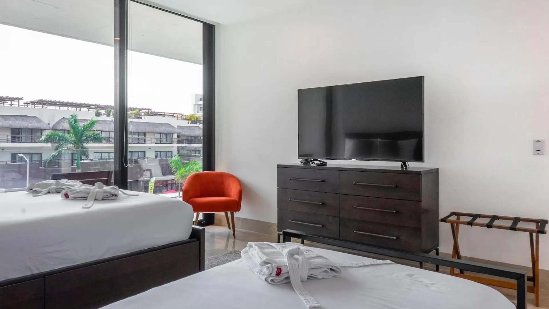Holiday home Oceana Luxury Apartment Walk To Beach And Day Club Playa del Carmen