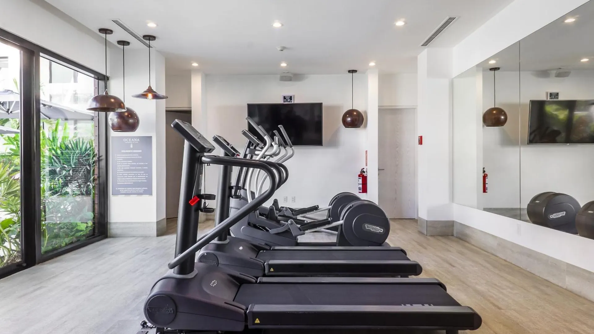 Oceana Luxury Apartment Walk To Beach And Day Club Playa del Carmen Mexique
