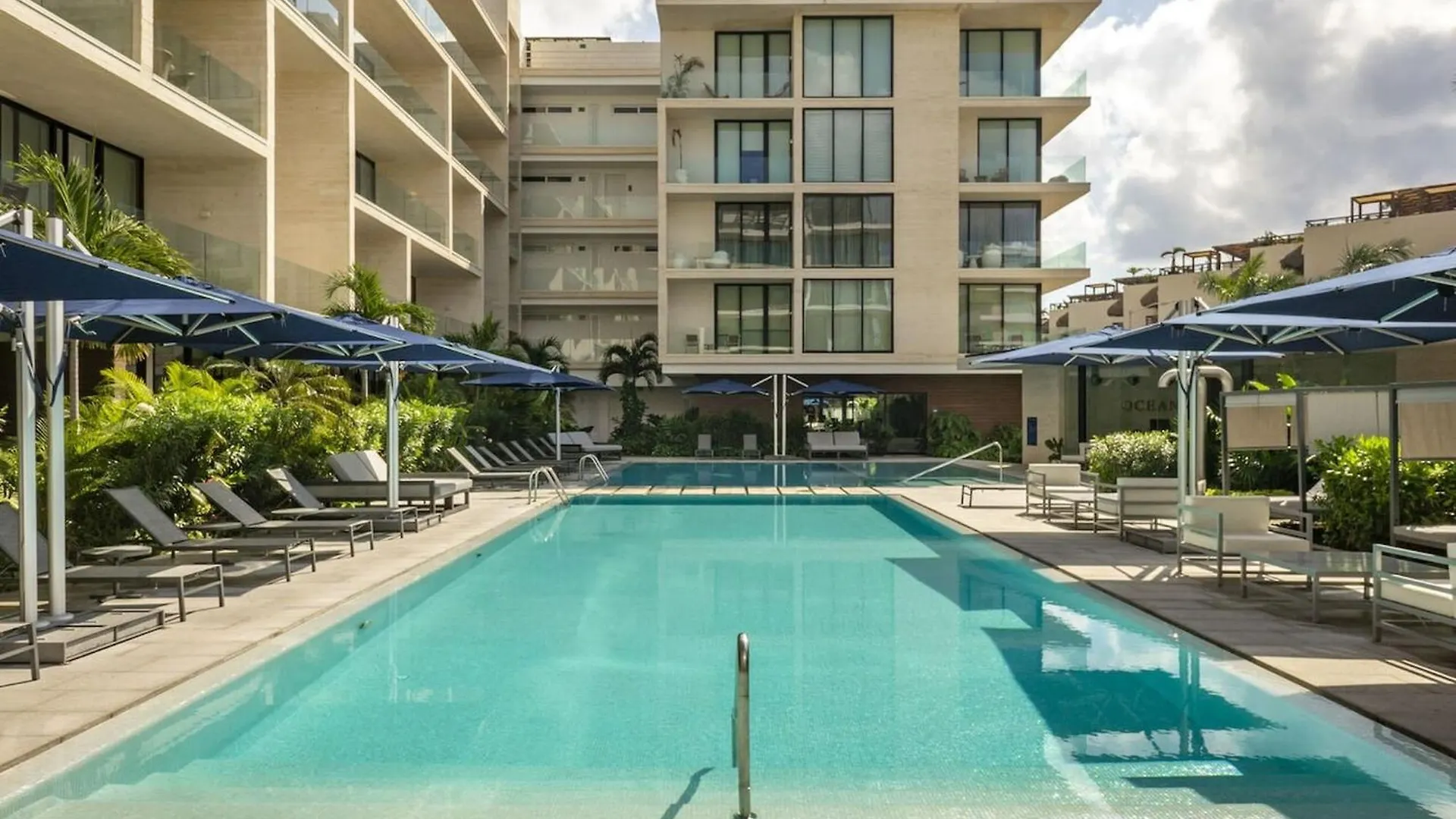 Hébergement de vacances Oceana Luxury Apartment Walk To Beach And Day Club Playa del Carmen