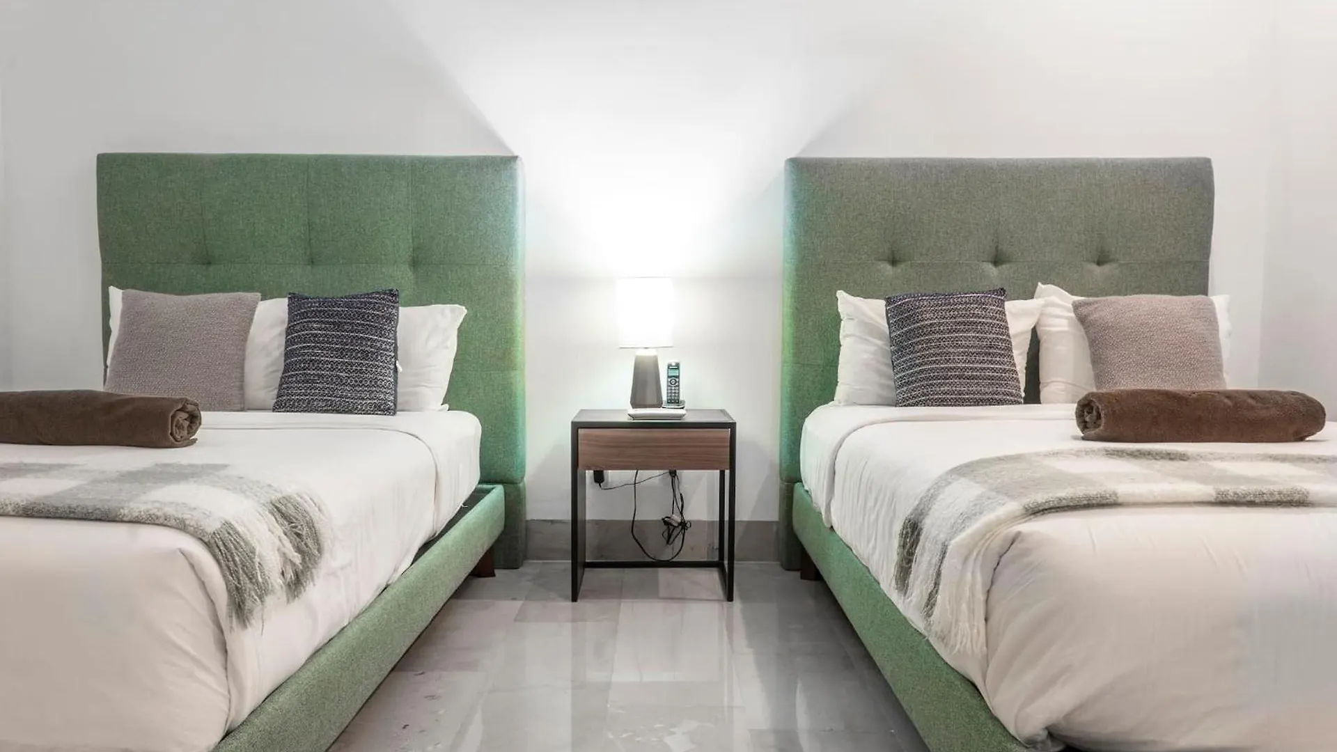 Oceana Luxury Apartment Walk To Beach And Day Club Playa del Carmen Hébergement de vacances